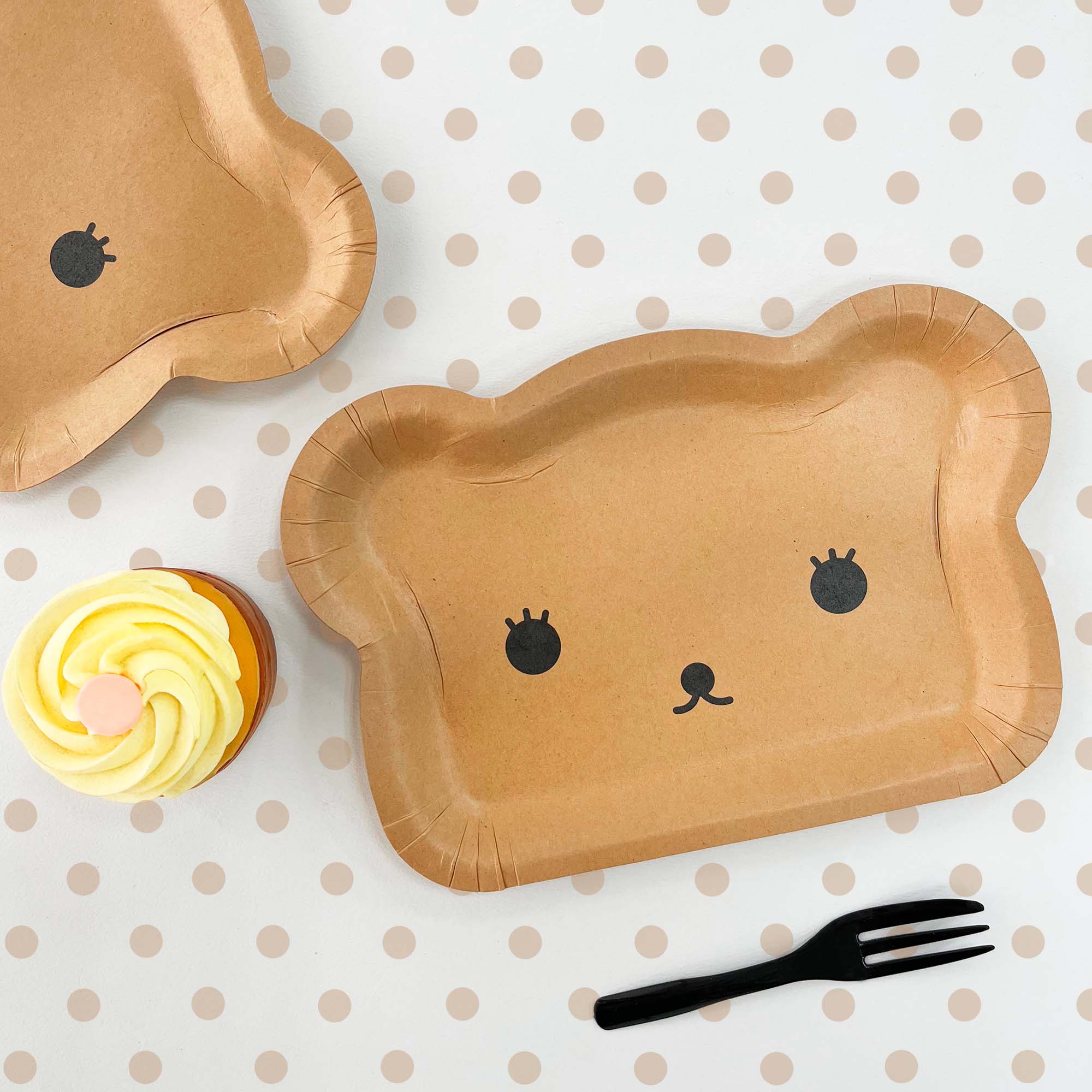 TAIR CHU Bear-shaped Cake plate